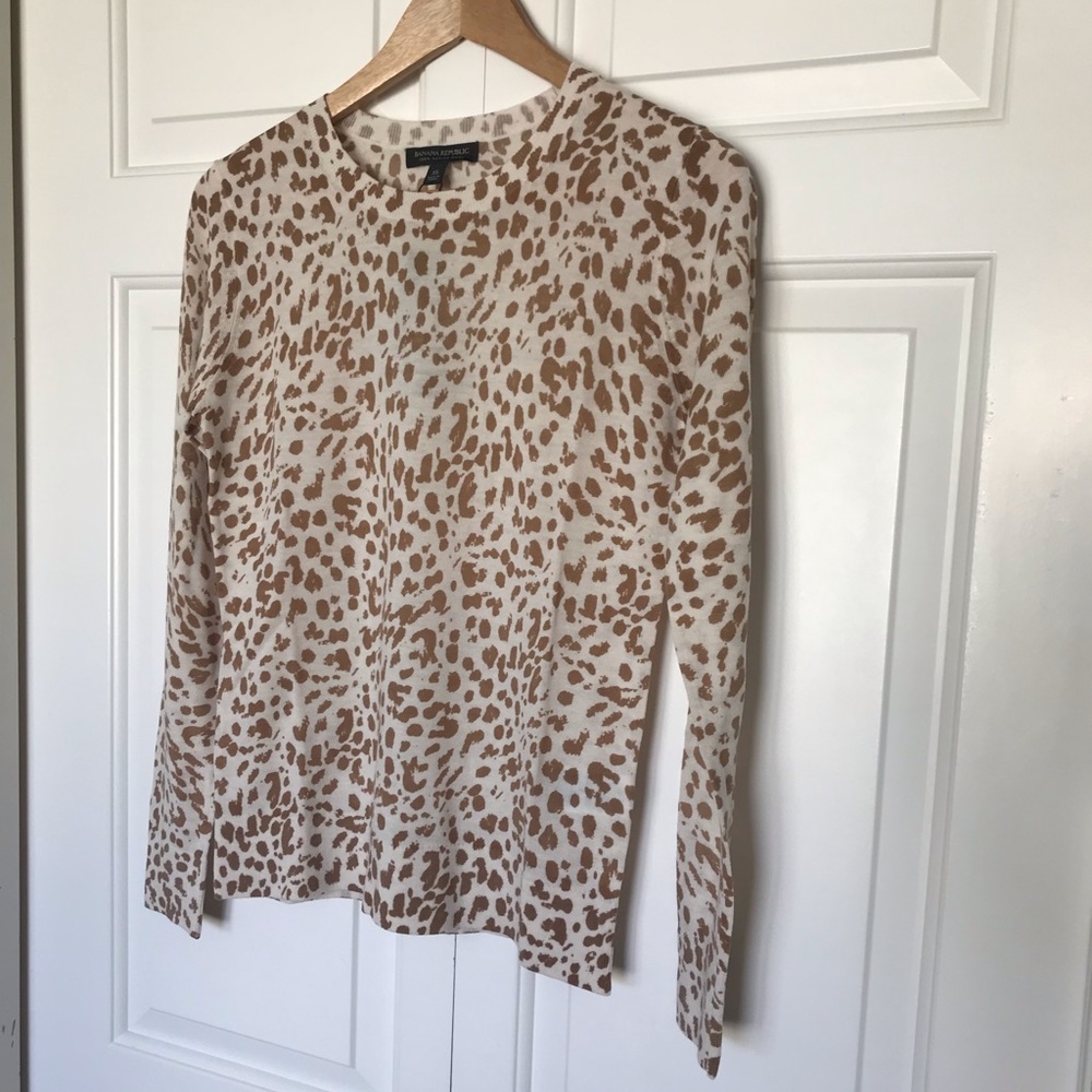 Banana Republic Animal Print Sweater Color - Ivory and Camel